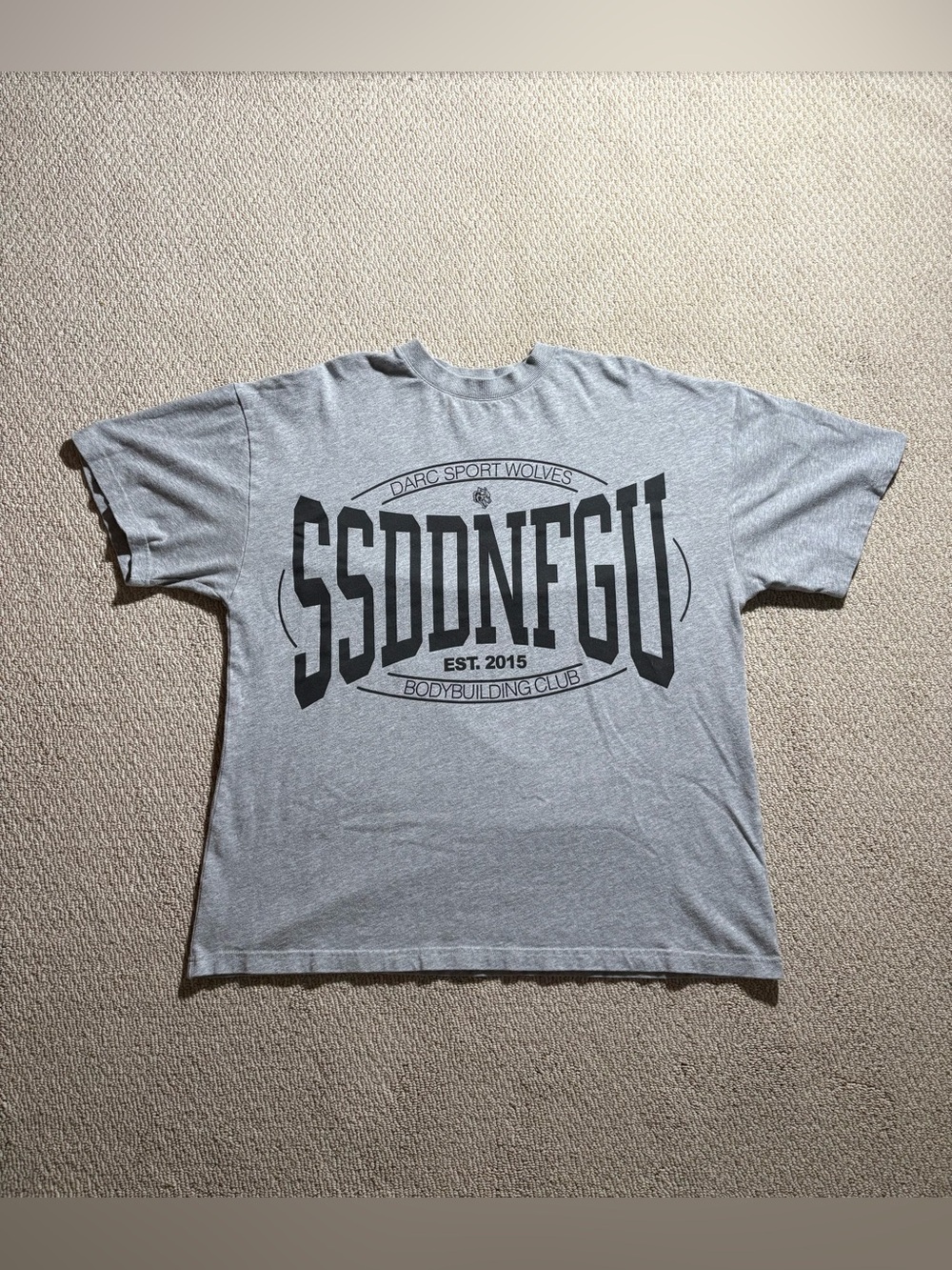 Darc Sport SSDDNFGU Body Building Club Oversized Tee
